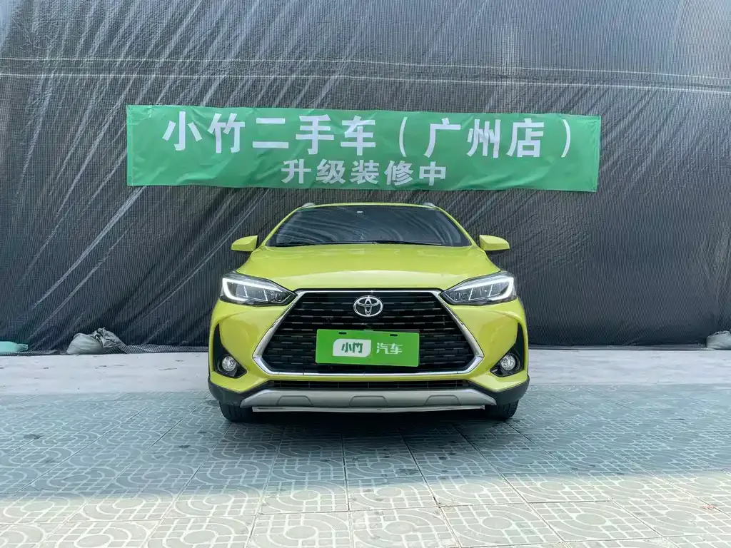 Toyota Yaris L — фото 10