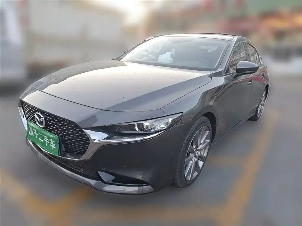 Mazda 3 Axela — фото 1