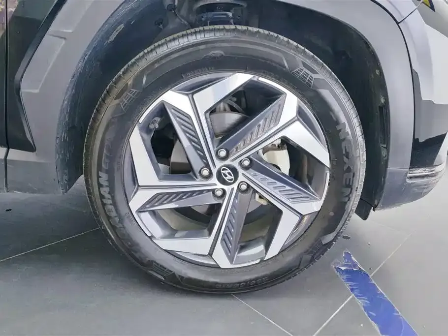 Hyundai Tucson — фото 8