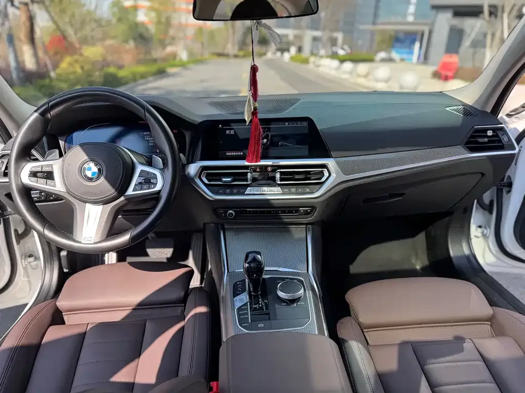 BMW 3 Series — фото 10
