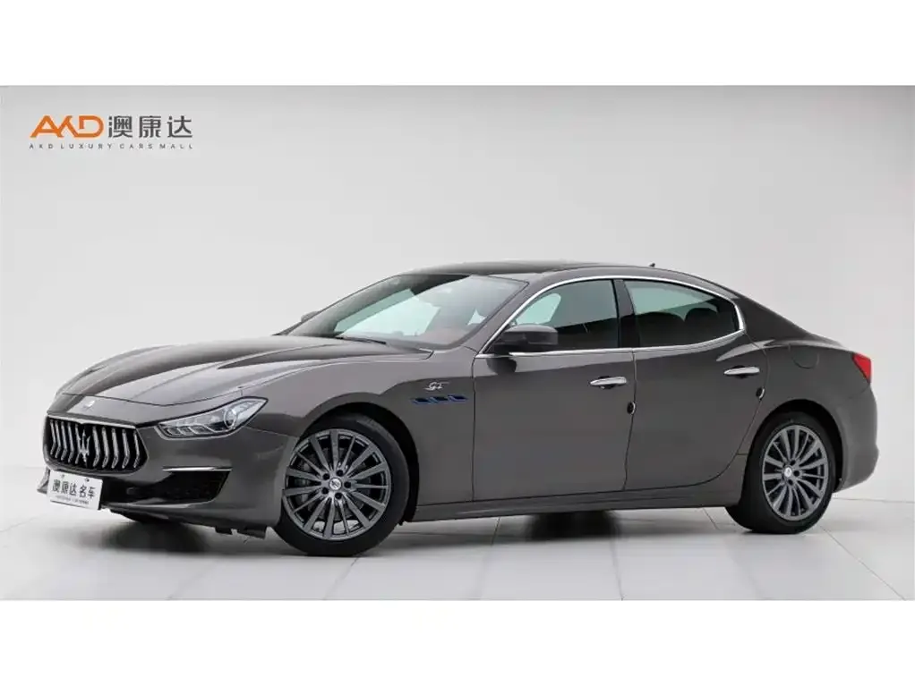 Maserati Ghibli — фото 1