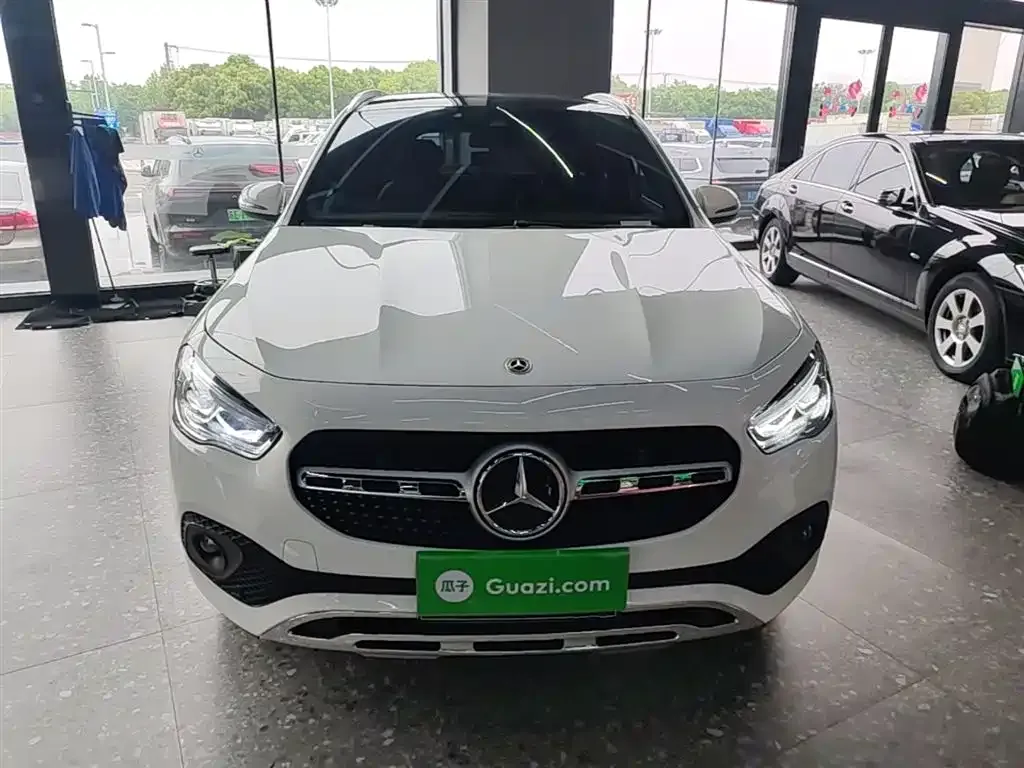 Mercedes-Benz GLA — фото 3