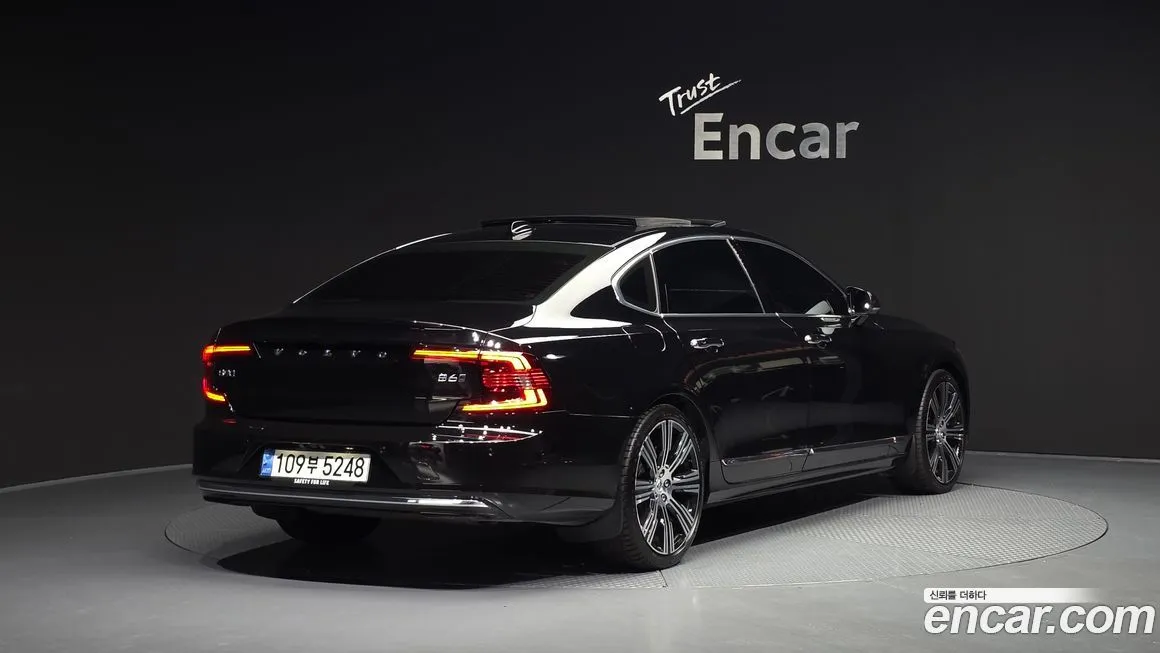 Volvo S90 — фото 4