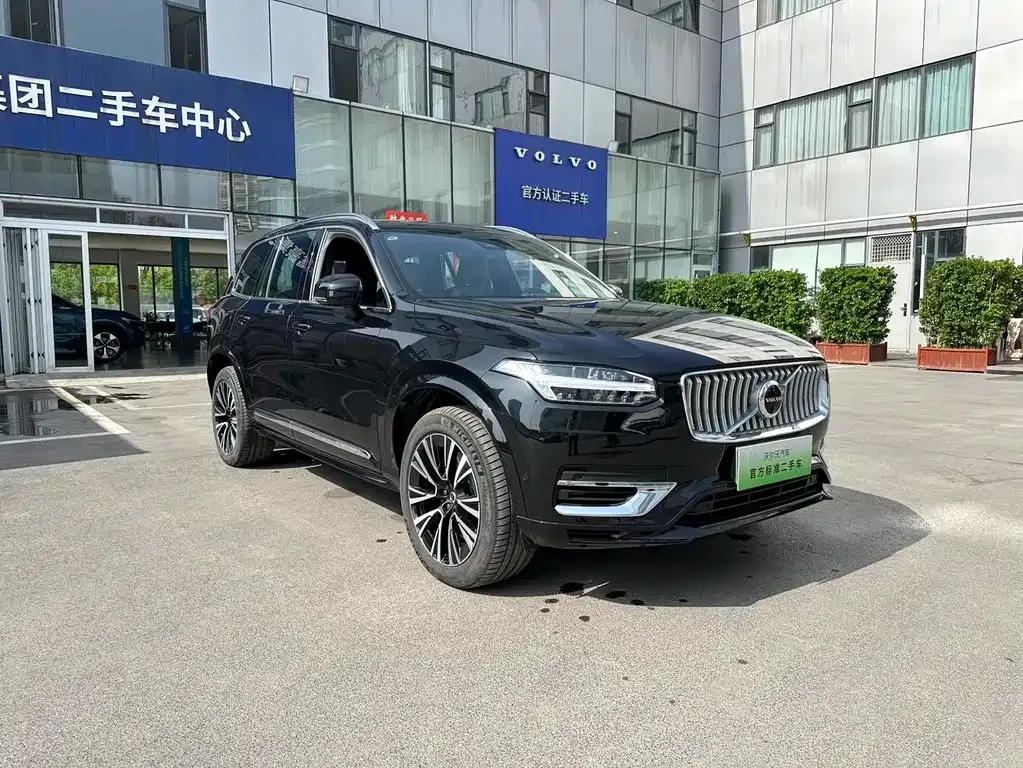 Volvo XC90 PHEV — фото 7