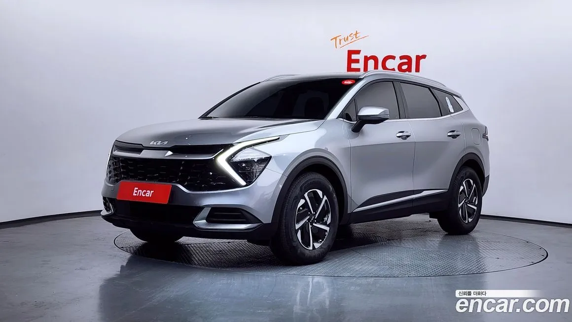Kia Sportage — фото 1