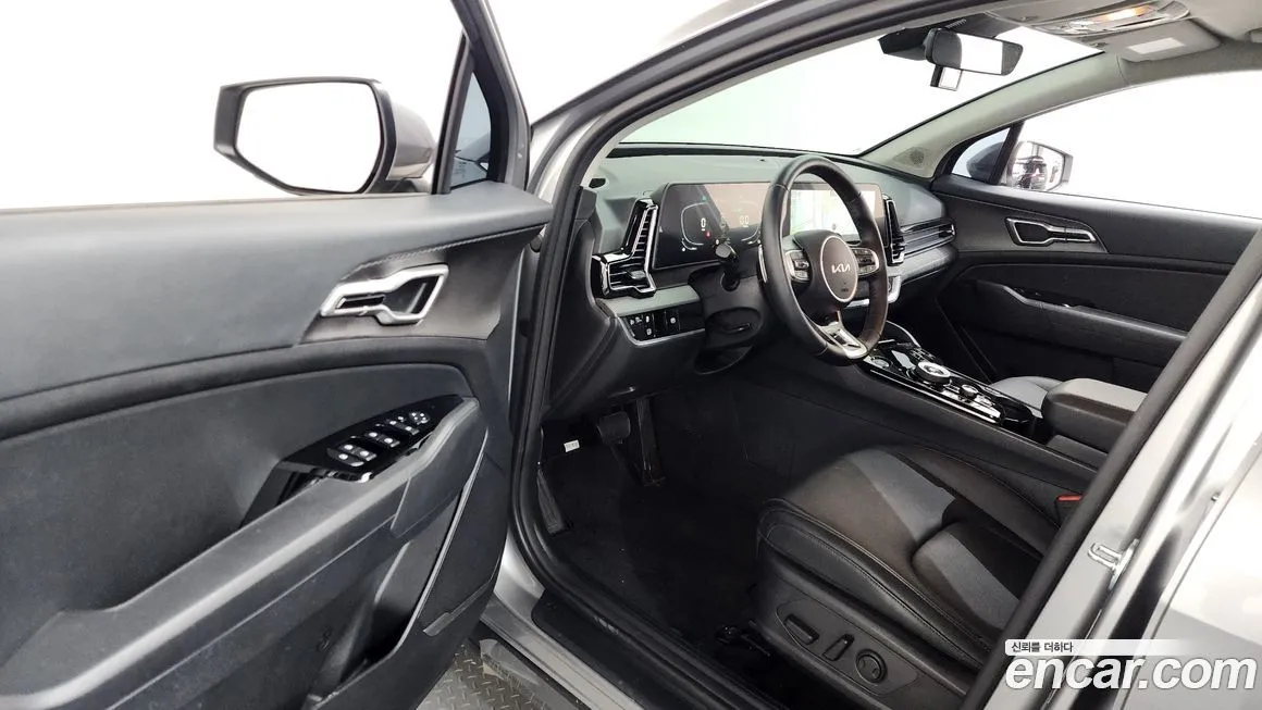 Kia Sportage — фото 8