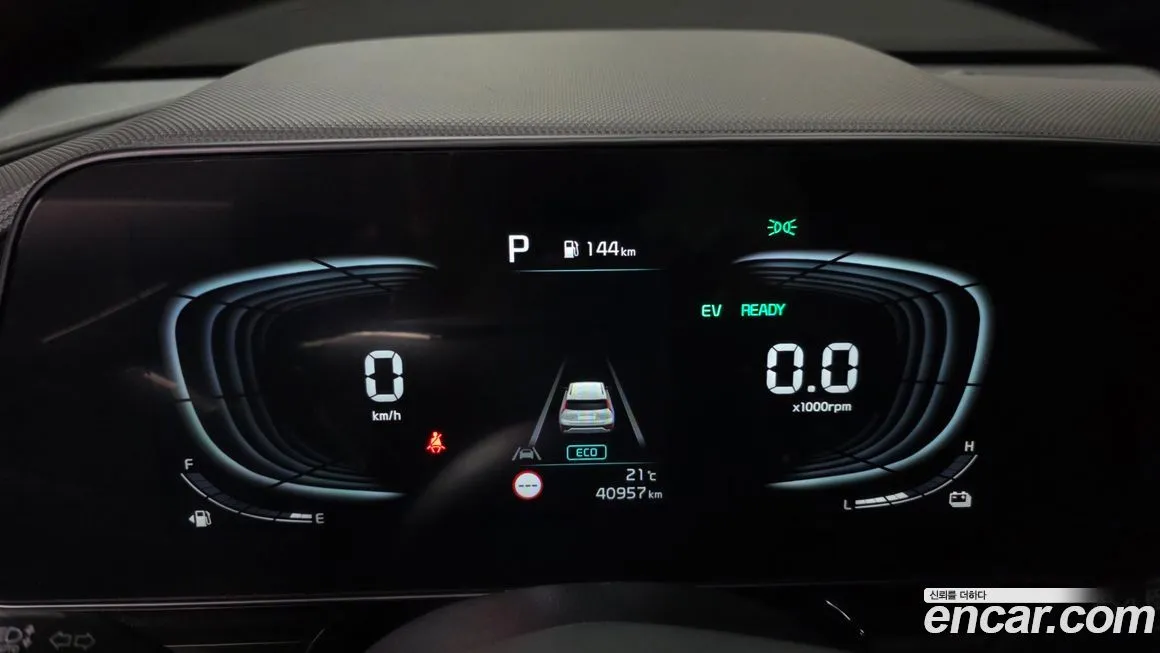 Kia Niro — фото 4