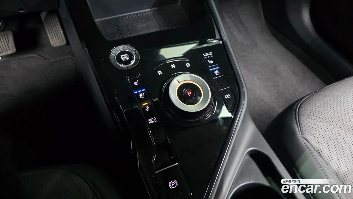 Kia Niro — фото 9
