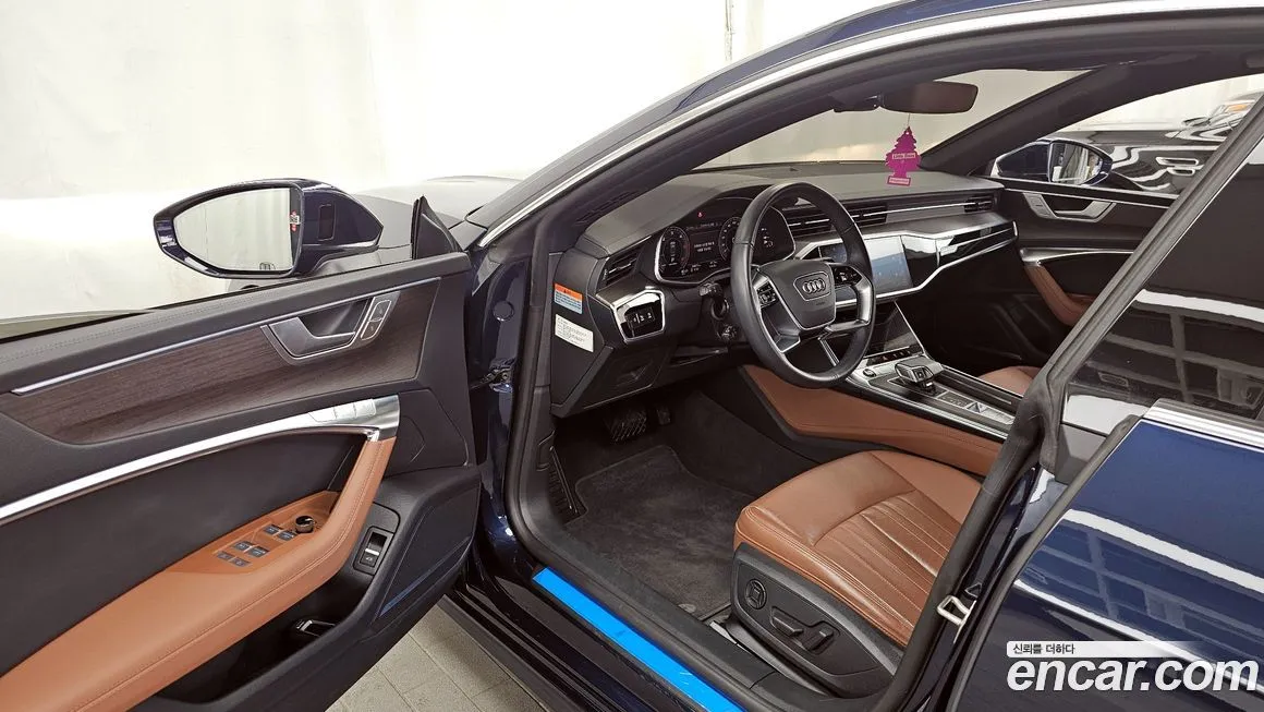 Audi A7 — фото 7