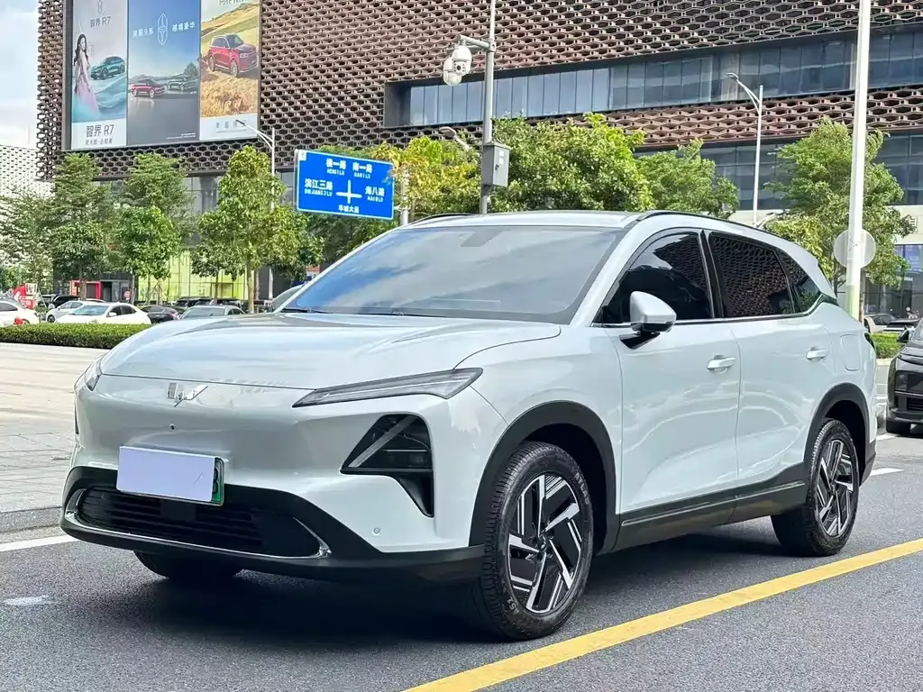 Wuling Xingguang S — фото 1