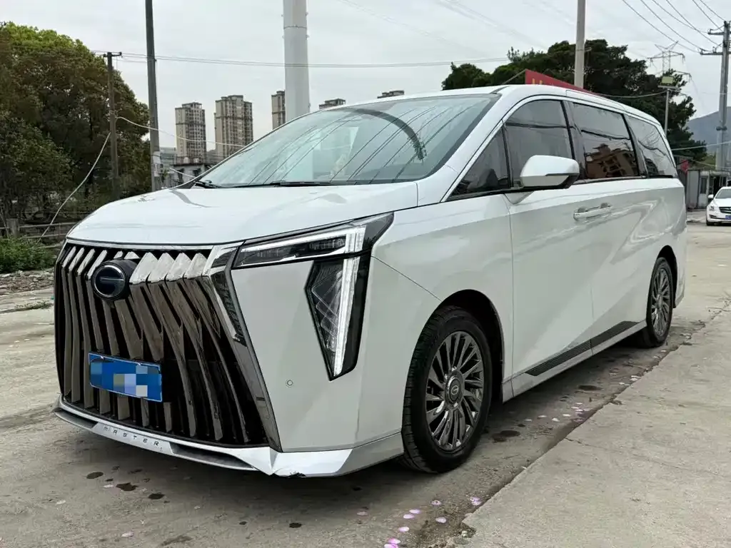 GAC Motor Trumpchi M8 — фото 1
