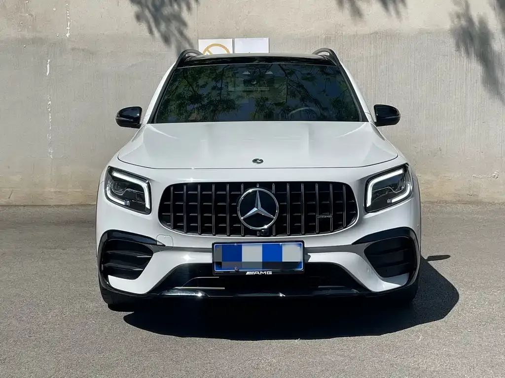 Mercedes-Benz GLB AMG — фото 7