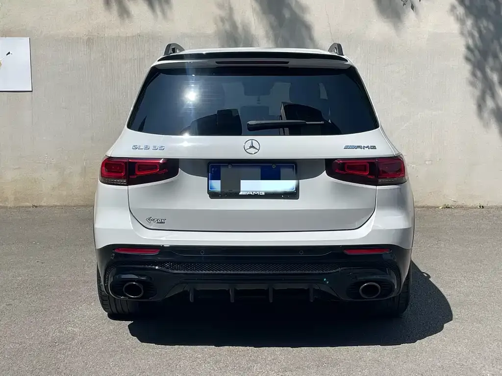 Mercedes-Benz GLB AMG — фото 4