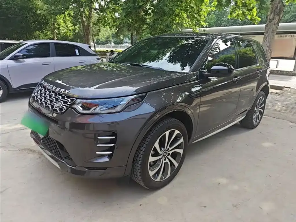 Land Rover Discovery Sport — фото 1