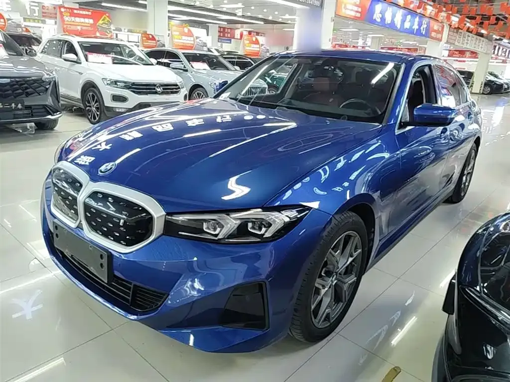 BMW i3 — фото 1