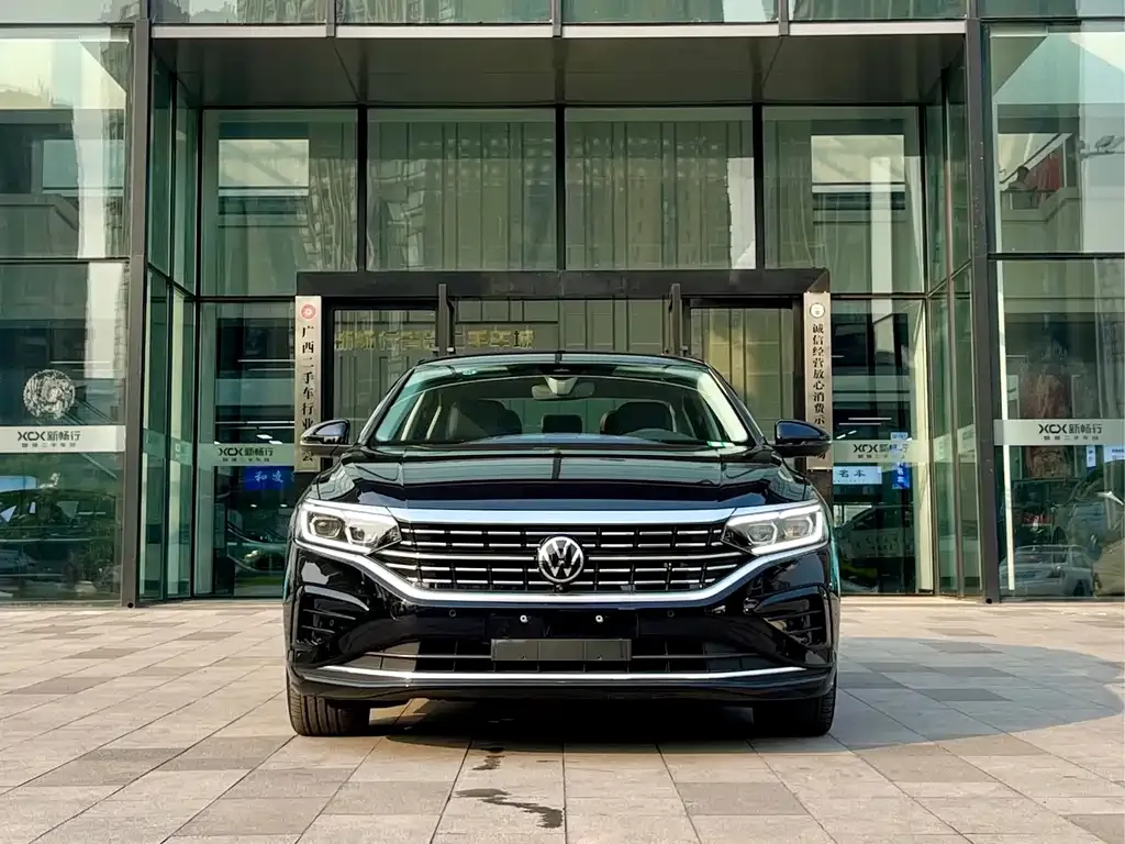 Volkswagen Passat — фото 5