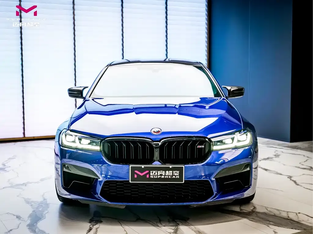 BMW M5 — фото 3