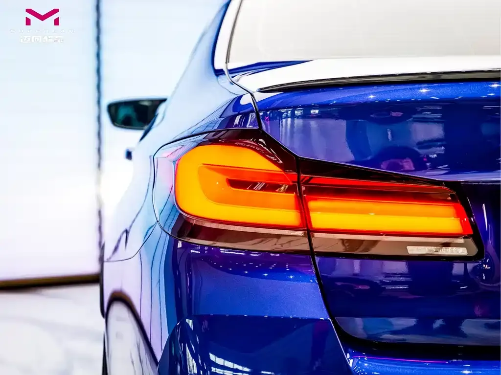 BMW M5 — фото 5