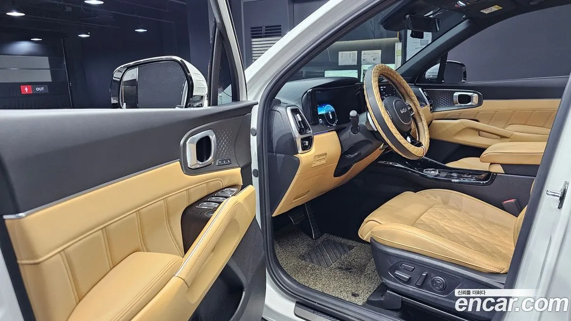 Kia Sorento — фото 8