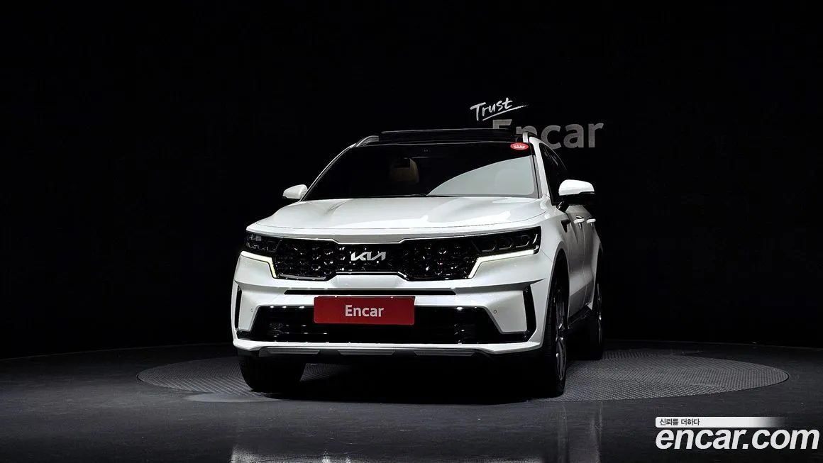 Kia Sorento — фото 6