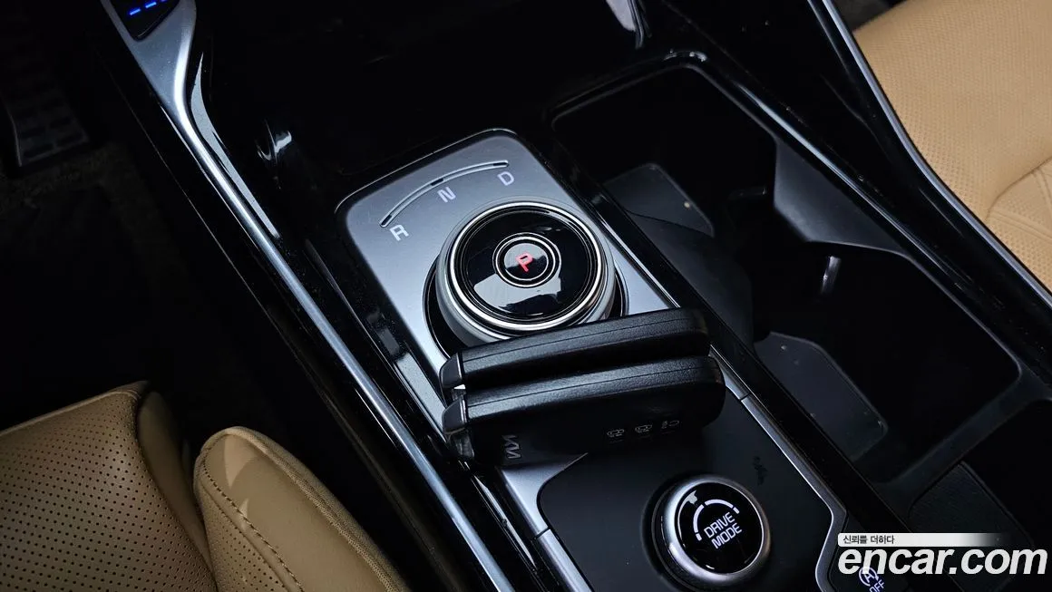 Kia Sorento — фото 5