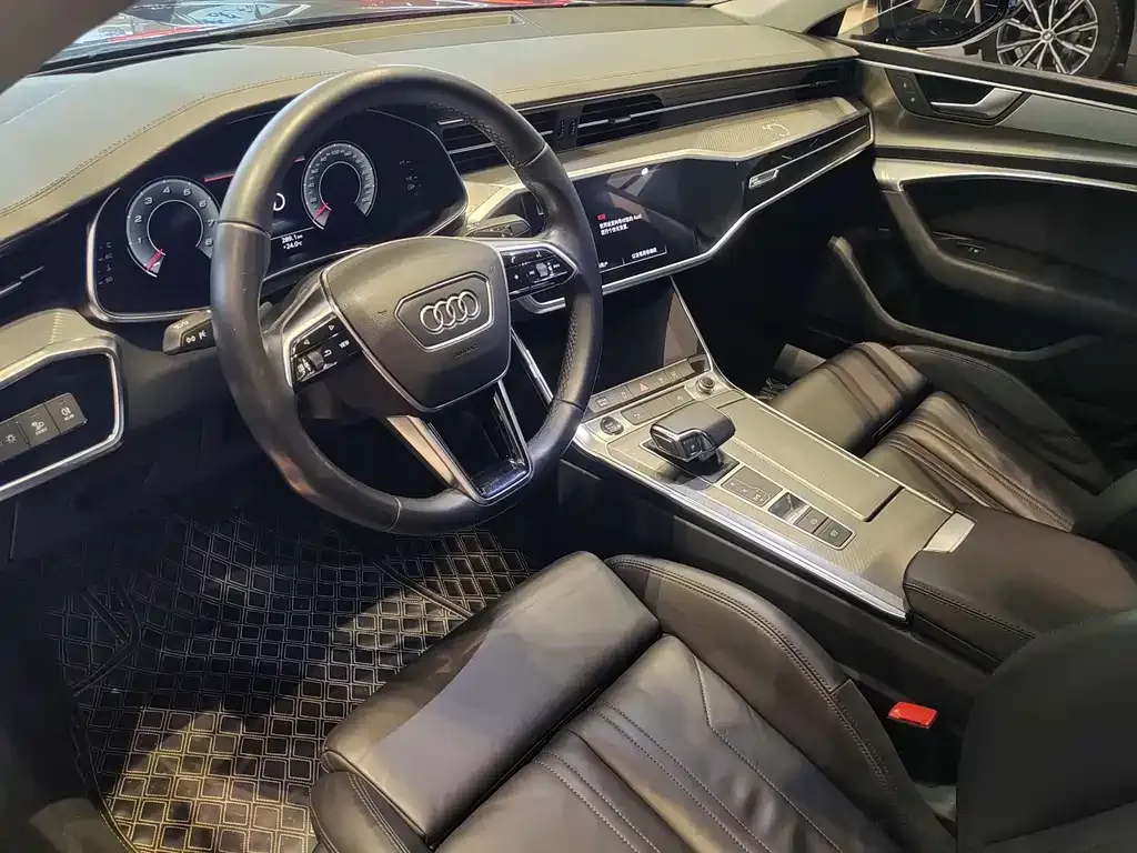 Audi A7 — фото 8