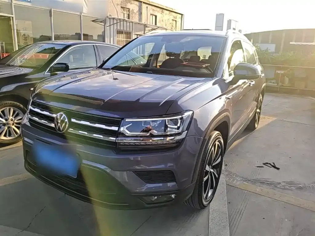 Volkswagen Tharu — фото 1