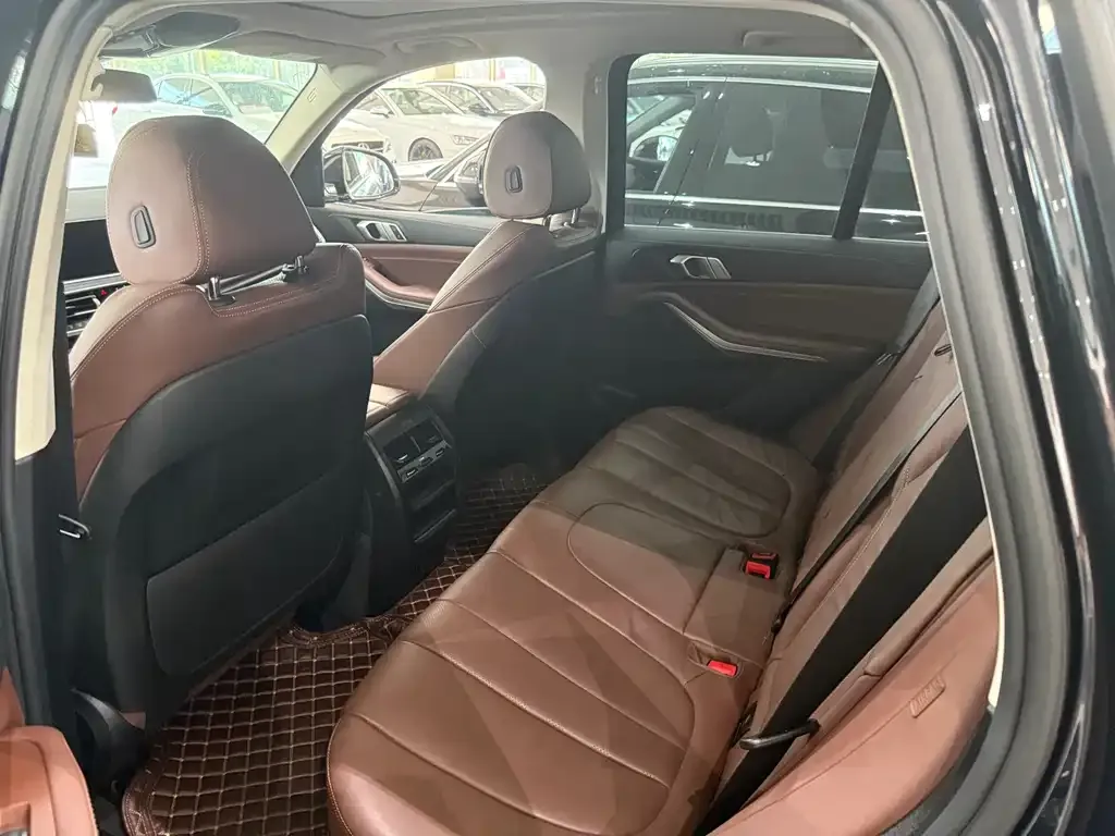 BMW X5 (Import) — фото 10