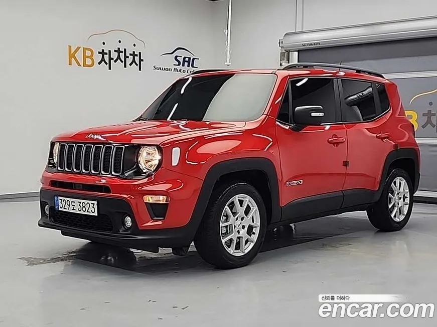 Jeep Renegade — фото 1