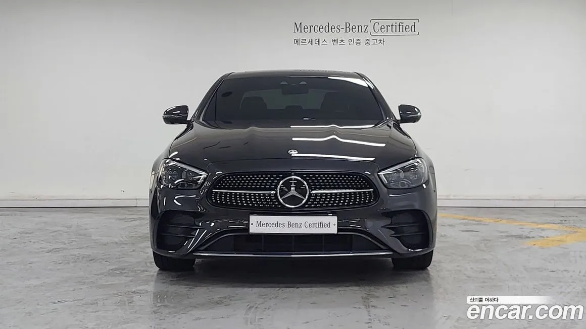 Mercedes-Benz E-Class — фото 10