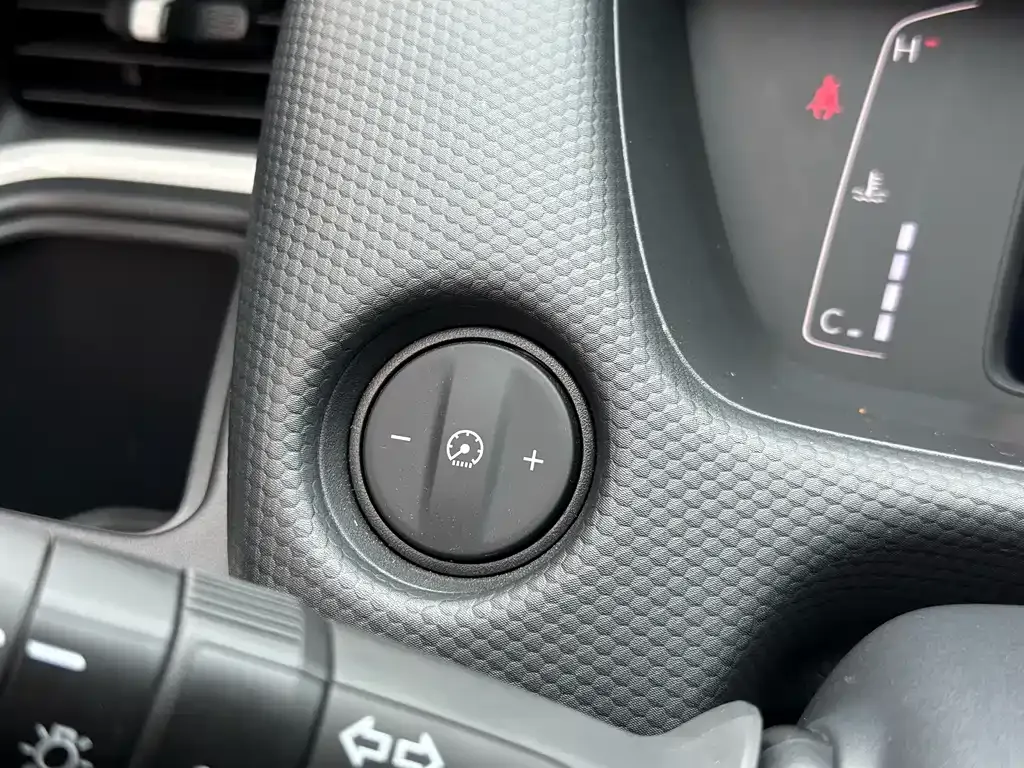 Honda Fit — фото 10