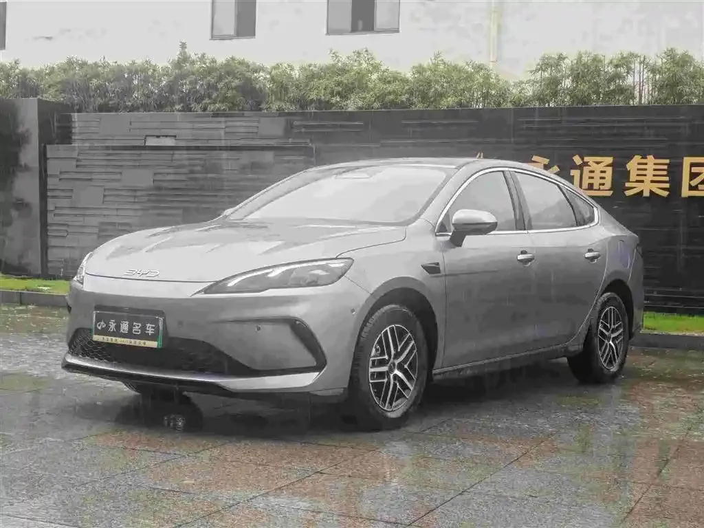 BYD Seal 05 DM-i — фото 1