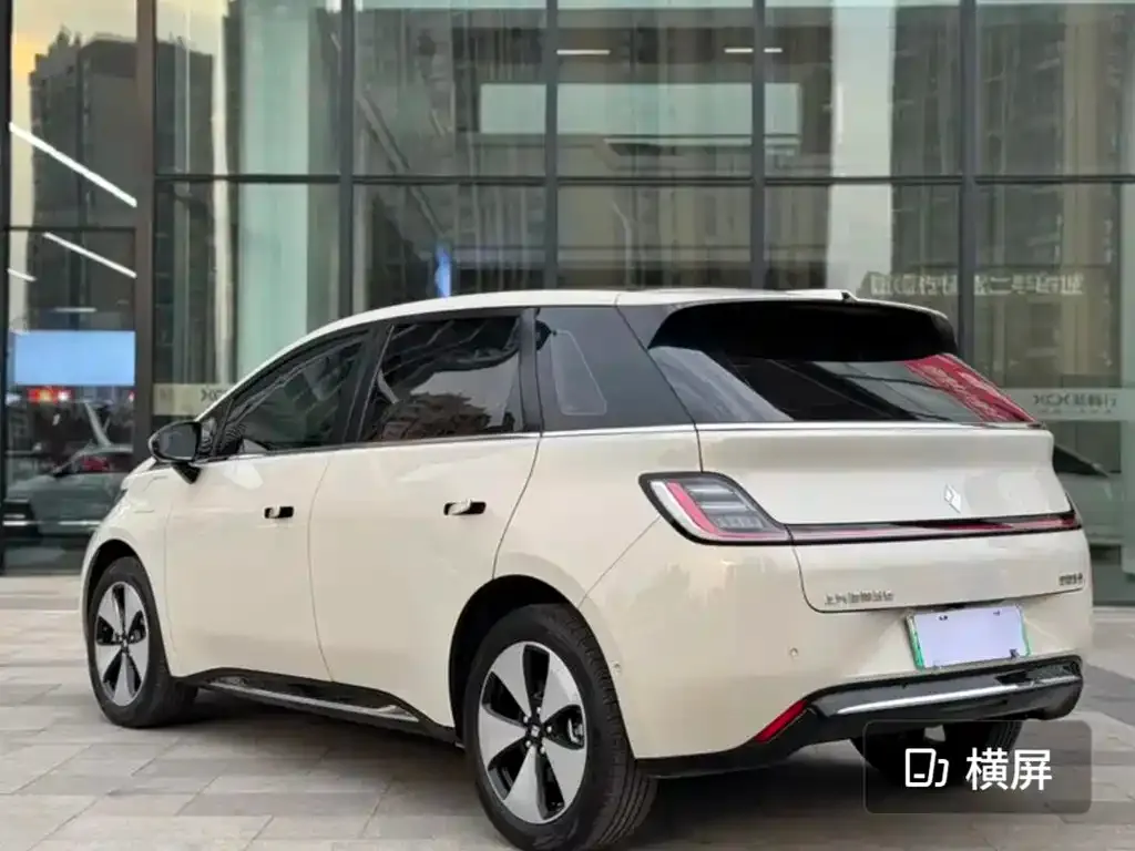 Baojun Yunduo — фото 4