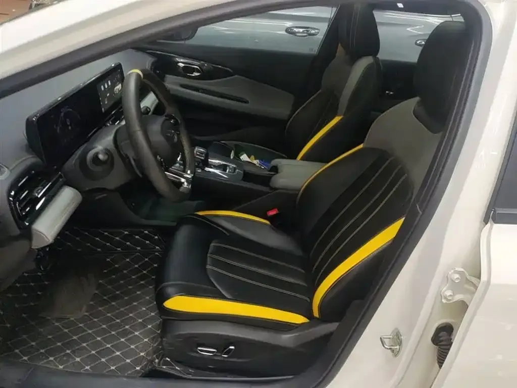 GAC Motor Shadow Leopard — фото 5