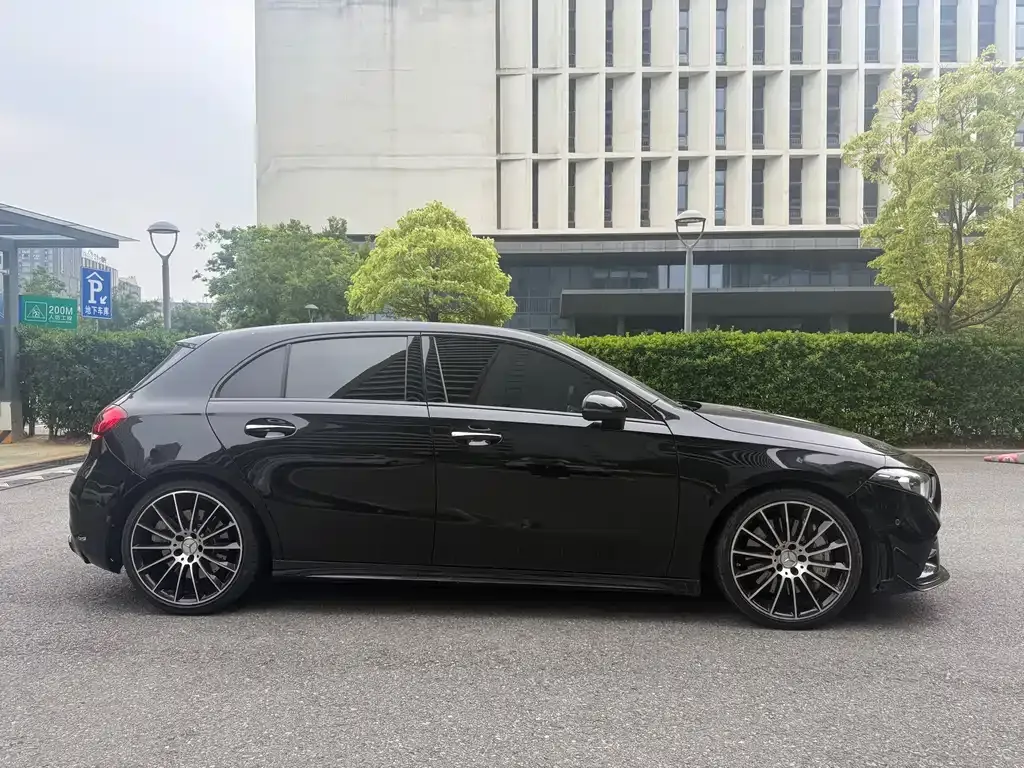 Mercedes-Benz A-Class AMG (Import) — фото 10