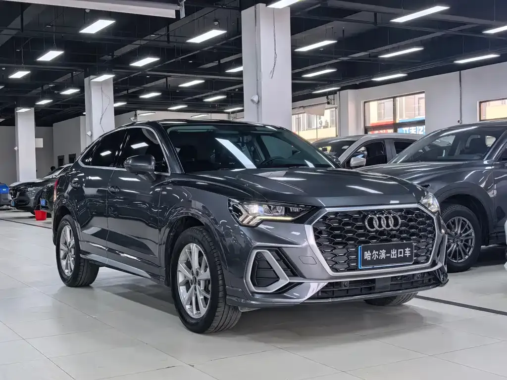 Audi Q3 Sportback — фото 10