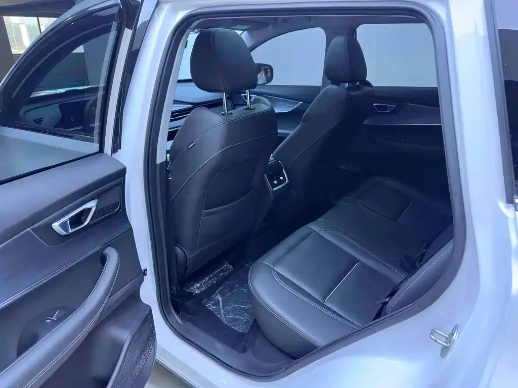 Chery Tiggo 7 PLUS — фото 8