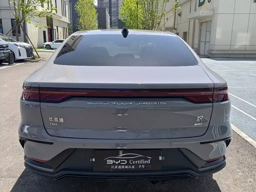 BYD Han — фото 5