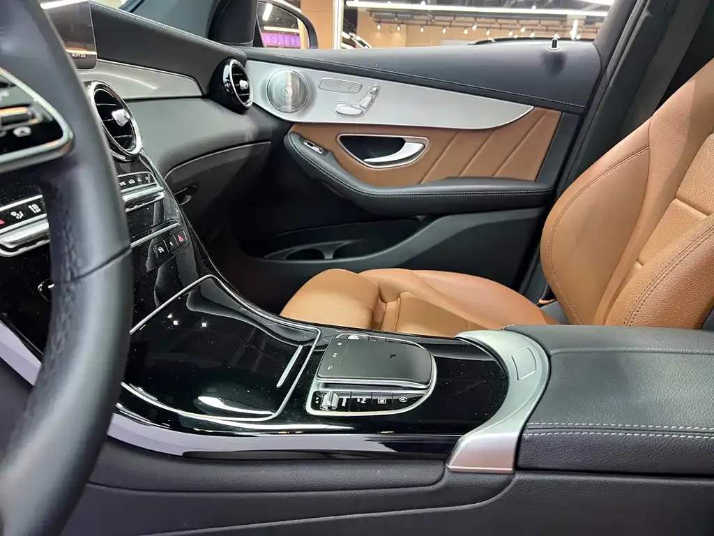 Mercedes-Benz GLC Coupe — фото 10