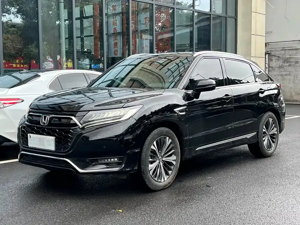 Honda UR-V — фото 1