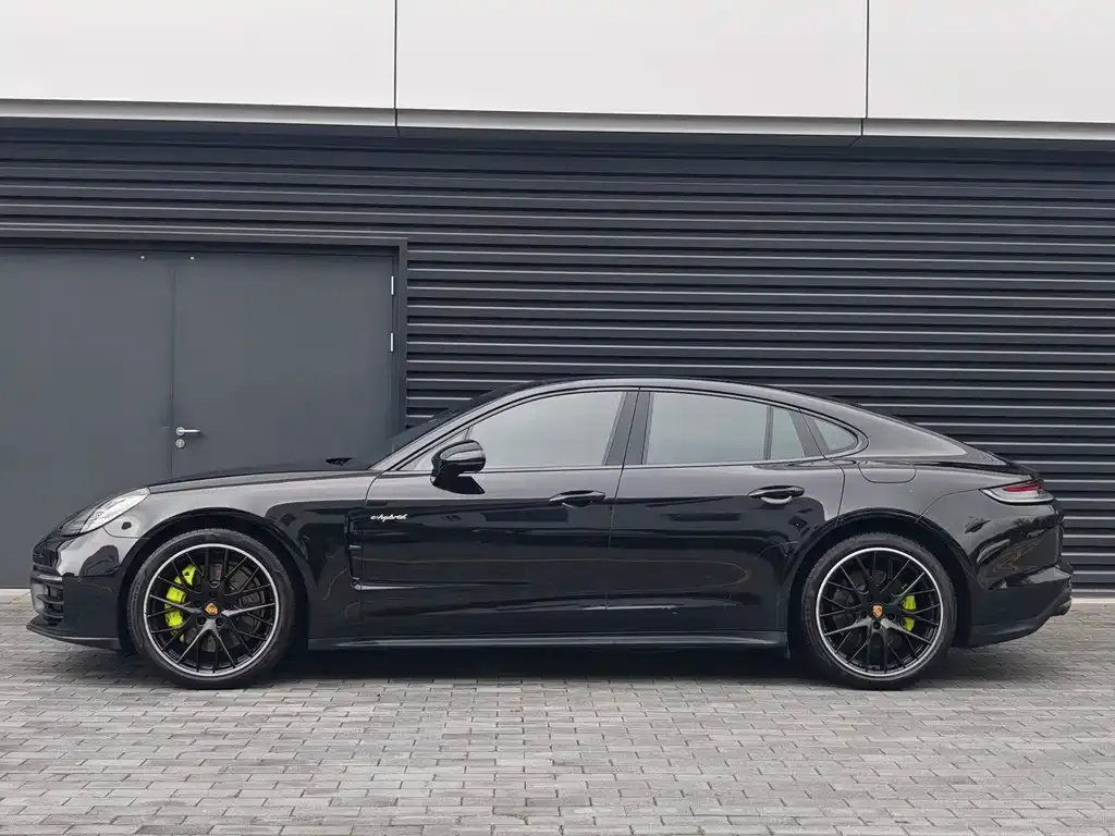 Porsche Panamera Hybrid — фото 10