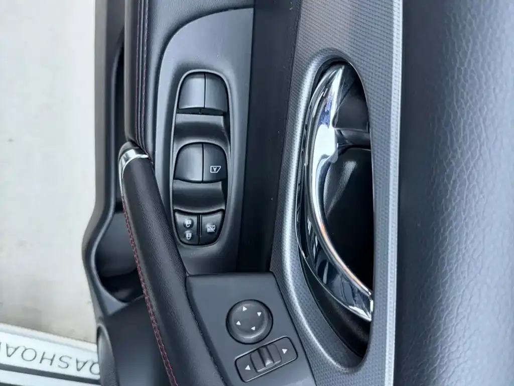 Nissan Qashqai — фото 4