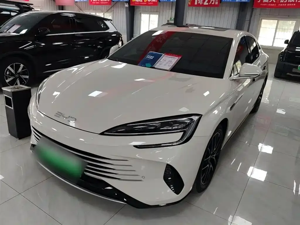 BYD Seal 07 DM-i — фото 1