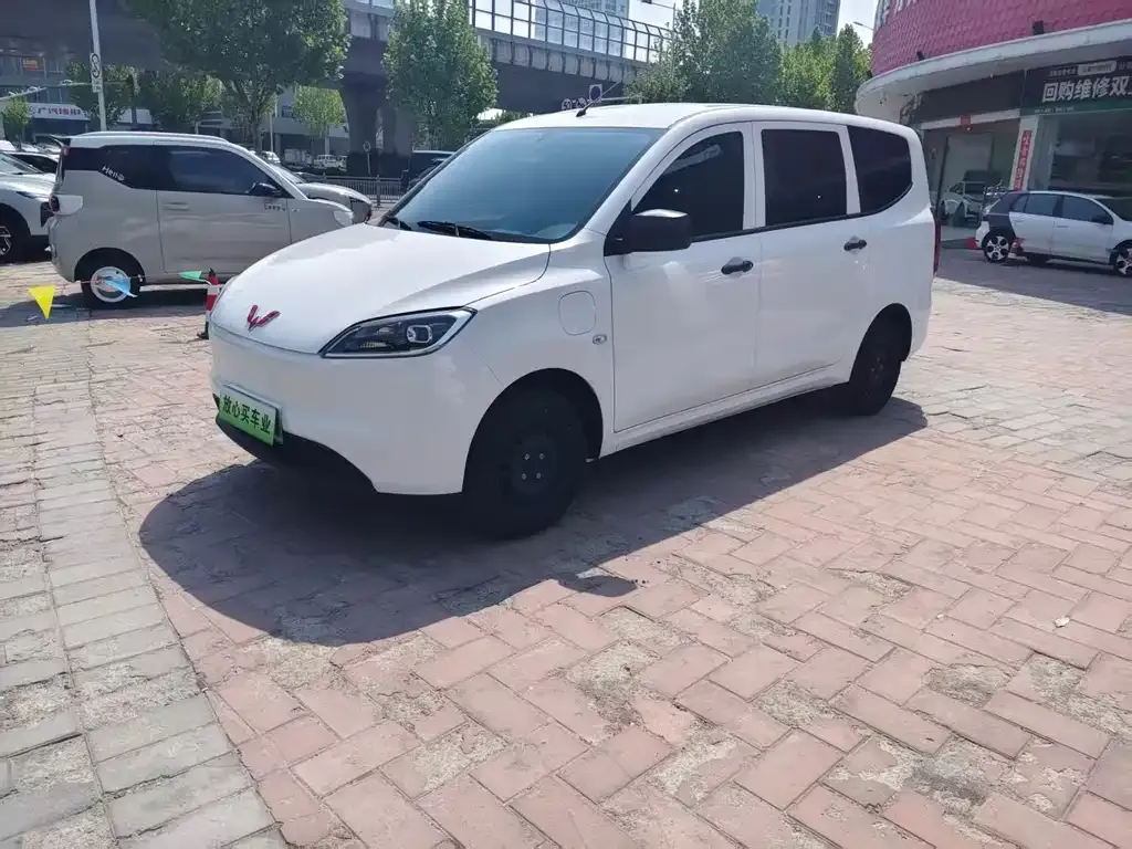 Wuling Hongguang EV — фото 1