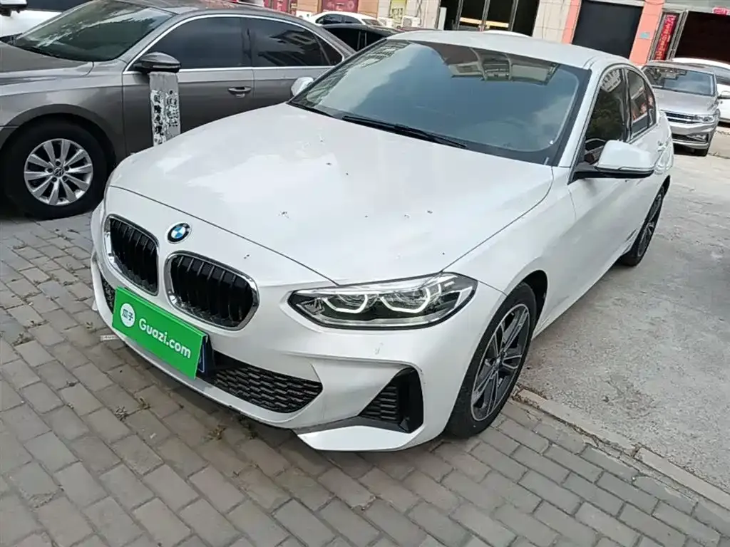 BMW 1 Series — фото 1