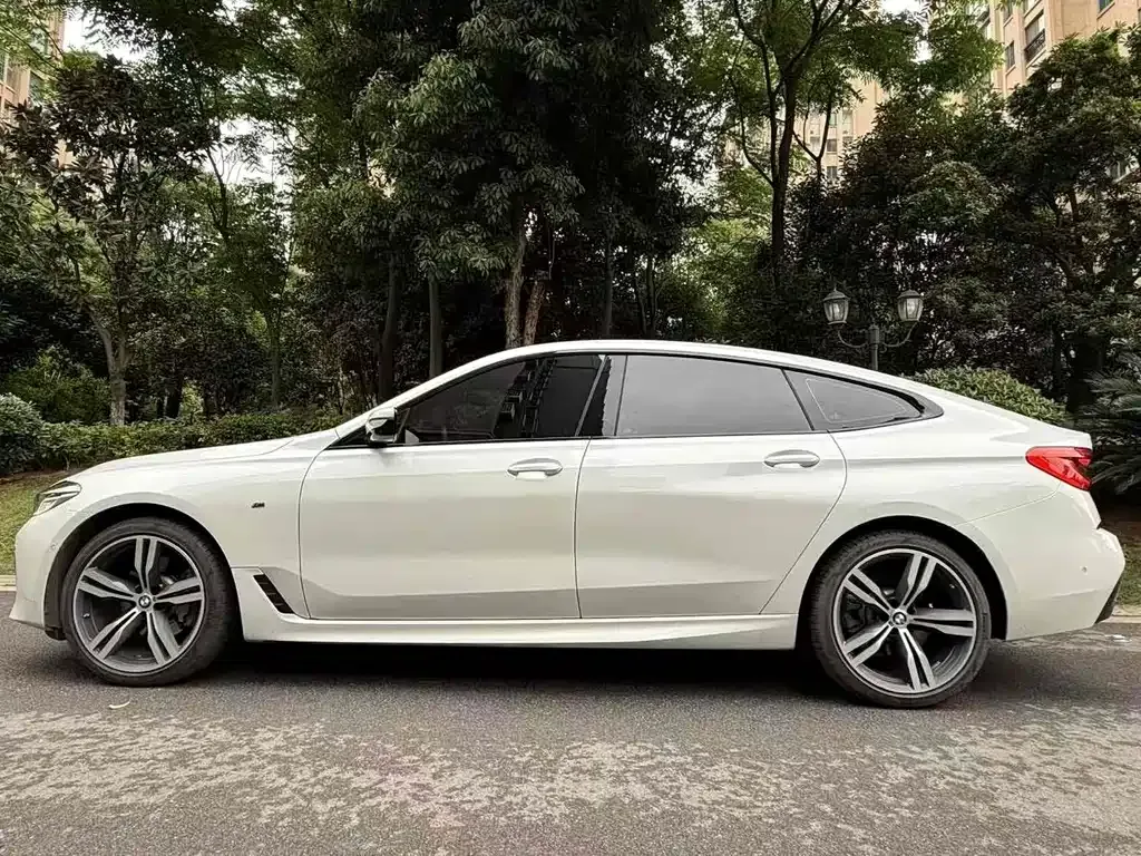 BMW 6 Series GT — фото 9