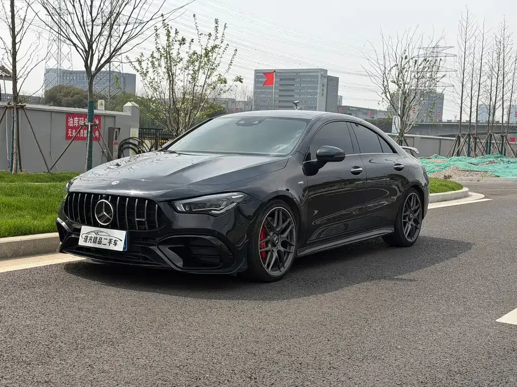 Mercedes-Benz CLA AMG — фото 1