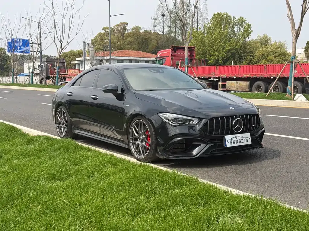 Mercedes-Benz CLA AMG — фото 9