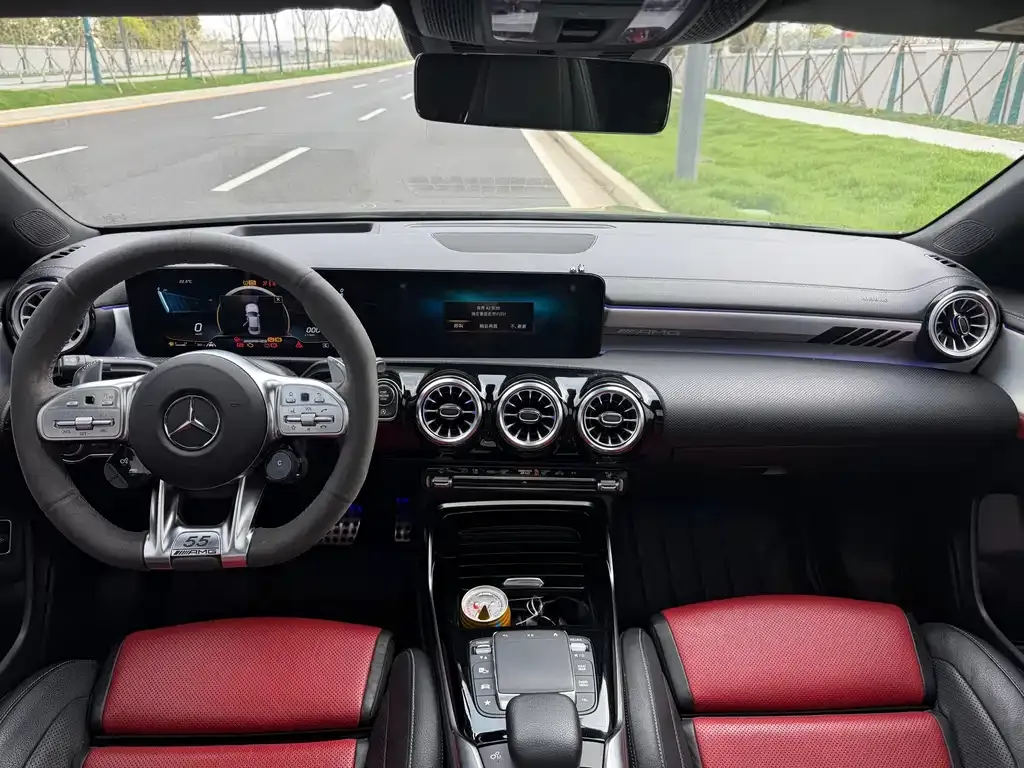 Mercedes-Benz CLA AMG — фото 4
