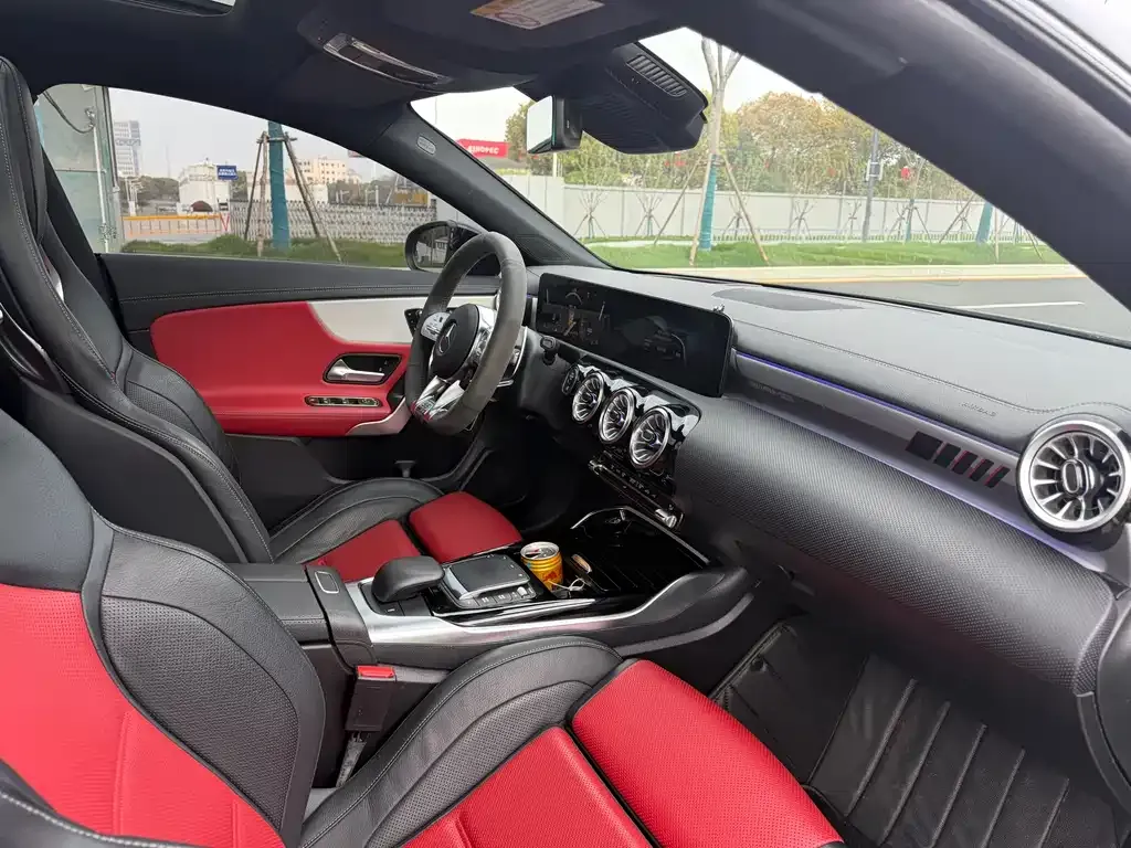 Mercedes-Benz CLA AMG — фото 5